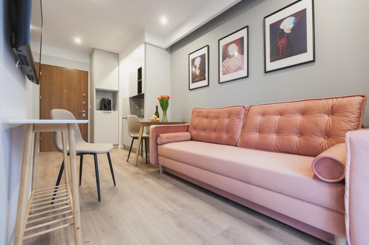 ורשה City Break Atelier Praga Apartamenty מראה חיצוני תמונה